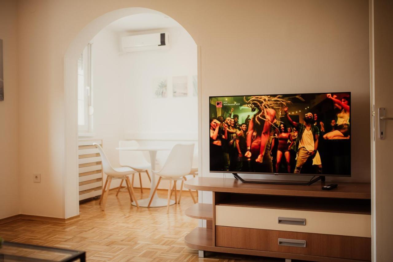 Mb Apartments Novi Sad Eksteriør billede